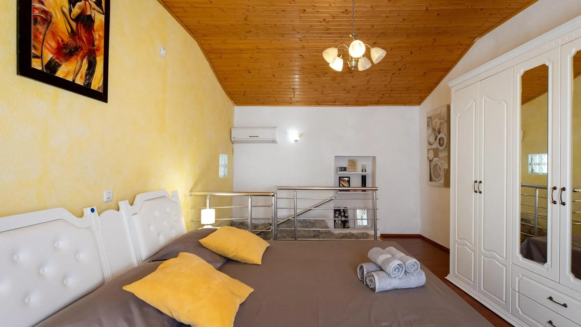 Two Stone House Iva Villa Nedescina 0*,  Croatia